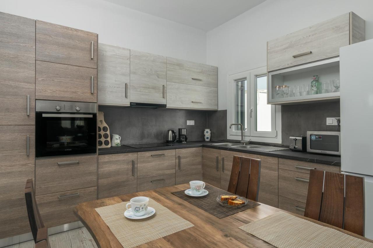 Balliu Apartment Triovasálos Екстериор снимка