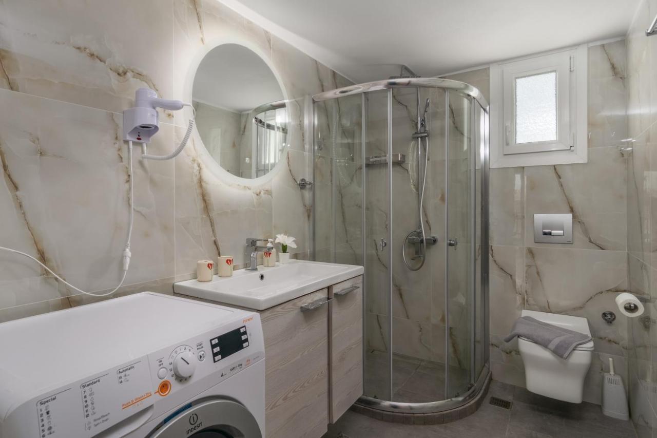 Balliu Apartment Triovasálos Екстериор снимка